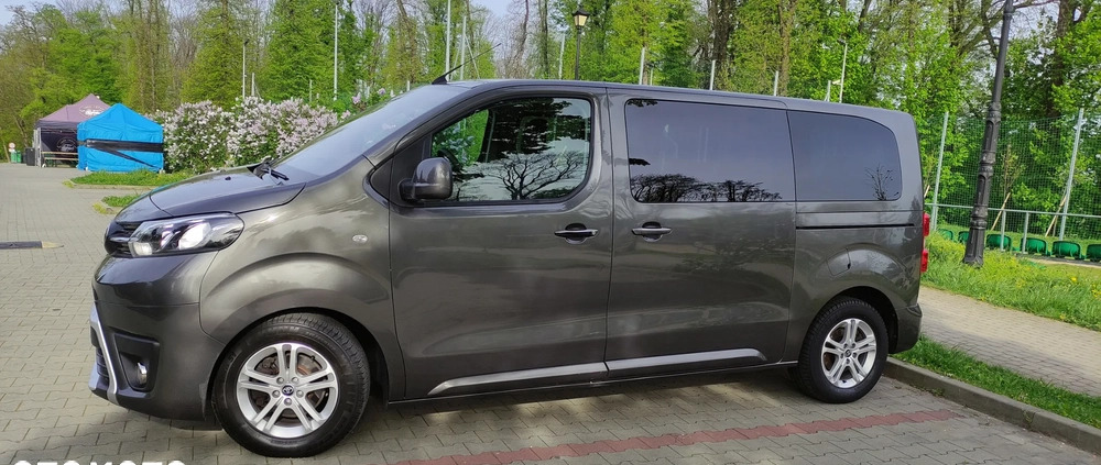 Toyota Proace Verso cena 99999 przebieg: 95000, rok produkcji 2017 z Bochnia małe 277